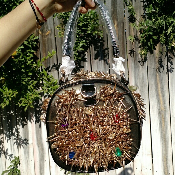 Haiying Snider Handbags - Haiying Snider - Gold Spikes & Treasure Barrel Bag